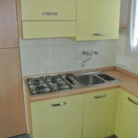 Charming With Garden In A Great Area فيلة بيبيوني